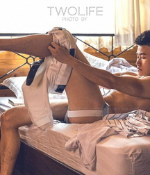 Stunning male models 5fd4337f0e260.jpg