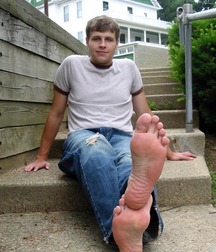 College jocks bare feet 5fd439b428d14.jpg