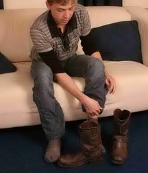 Bootboy Timmy 5fd6030142362.jpg