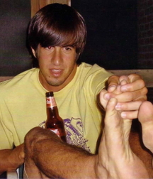 Boys big feet 5fd79ed202b8b.jpg