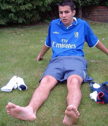 Boys big feet 5fd7a065199e4.jpg