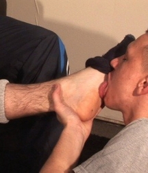 Life at the boys feet 2 5fd7a297e94b0.jpg