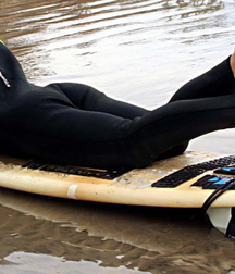 Surfer hotties 5fd7a6bc70594.jpg