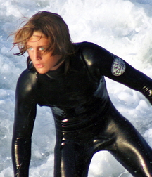Surfer hotties 5fd7a6d0663be.jpg
