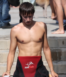 Surfer hotties 5fd7a6de8f213.jpg