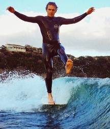 Surfer hotties 5fd7a7153cf4b.jpg