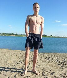 Loving perfect bodies  5fd8eb3d60060.jpg