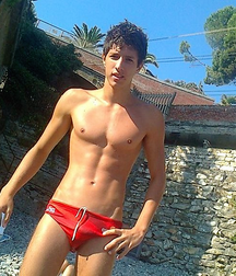 Gorgeous young models 5fdd1692380d2.png