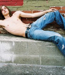 Jeans and barefoot 5fe61ada0c8a8.jpg