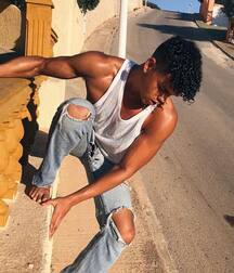 Bodies like Adonis 5fe61fbf97986.jpg