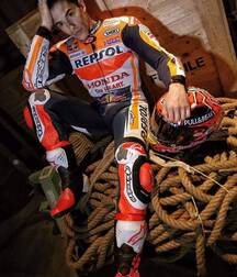 Biker dudes 5fe63736ca47e.jpg
