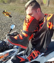 Biker dudes 5fe6375819836.jpg
