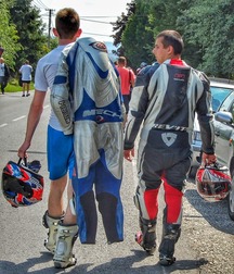 Biker dudes 5fe6375c69668.jpg