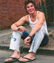 Flip flop dudes 5fe64938e157f.png