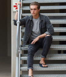 Flip flop dudes 5fe64973670e9.png