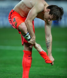 Guys in soccer socks 5fe66525942d5.jpg