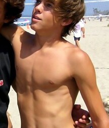 Twinks amazing and beautiful 5fe7905212370.jpg