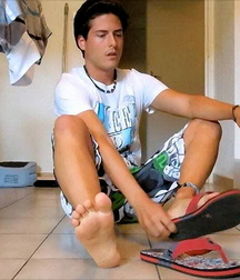Love the boys smelly feet 5fe7b5826505c.jpg