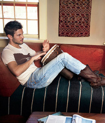 Guys wearing boots 5fe7d70e6ee9d.jpg