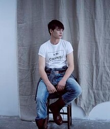Guys wearing boots 5fe7d71640ea8.jpg