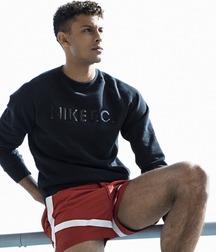 Guys in shorts 3 5fe8fbec9bdcd.jpg