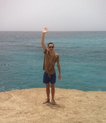 Guys in shorts 3 5fe8fc56d5cd7.jpg