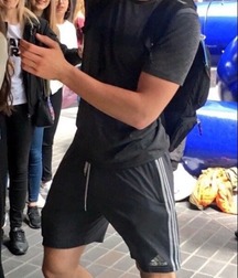 Guys in shorts 3 5fe8fc63b8c9e.jpg