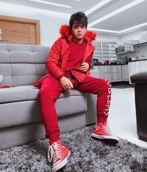 Amazing wonderful models 5fea3ef199af2.jpg