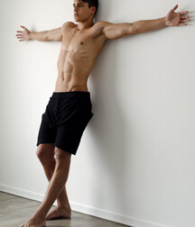 Beauties show muscles and body 5febb5e17fb9e.jpg