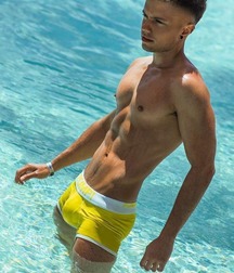 Handsome and sexy boys 5febd96e70811.jpg