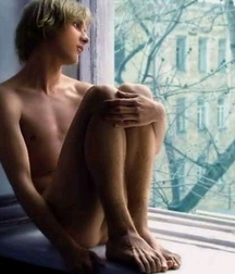 Alpha boys barefoot 5ff092b5c7291.jpg