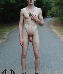 Outdoor beauties and hotties 5ff64a7f2a35b.jpg