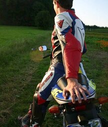 Bikers in boots and leather 5ff8834930661.jpg