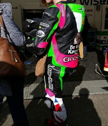 Bikers in boots and leather 5ff8836c3544b.jpg