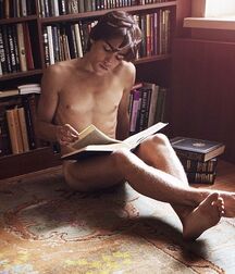 Barefoot youngsters 5ff8872773b3b.jpg