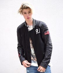 Beauty of youth 3 5ff890c1ecd6c.jpg