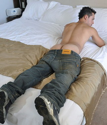 Young and horny college boys 6002236cb56fd.jpg