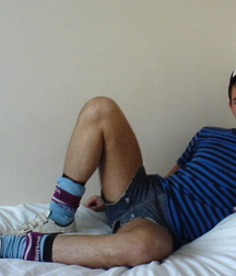 Boyfeet and Master boys 6005abd92713d.jpg