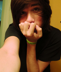 Cute EMOs 600c387b0df6e.jpg