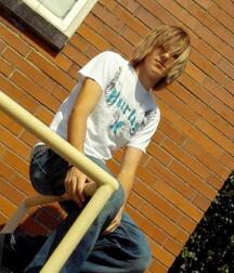 Cute EMOs 600c38897bb7b.jpg