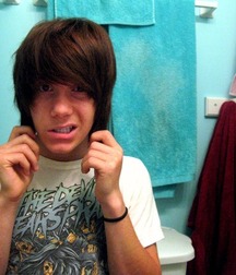 Cute EMOs 600c3891533f6.jpg