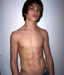 Boy candies 3 600ced427379c.jpg