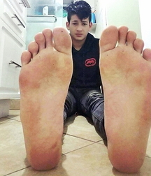 Boys and jocks feet 600f359a23c5e.jpg