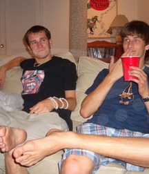 Barefoot hotties 2 60119a4788983.jpg