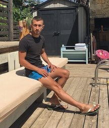 Barefoot hotties 2 60119a589fc70.jpg