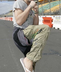 Guys wearing flops 60119c23659db.jpg