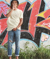 Guys wearing flops 60119c5034432.jpg