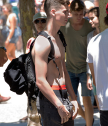 Beautiful boys and models 6012ca69940e6.jpg