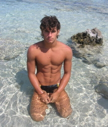 Eyecatching swimmer bodies 60142f46017fd.jpg