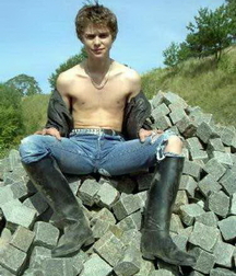 Boys in boots 5 60187afca17fb.jpg